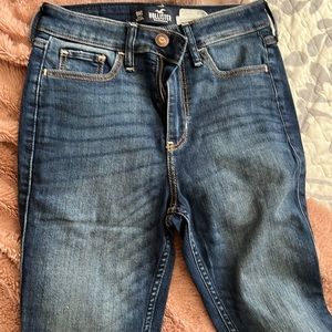 Hollister blue skinny jeans